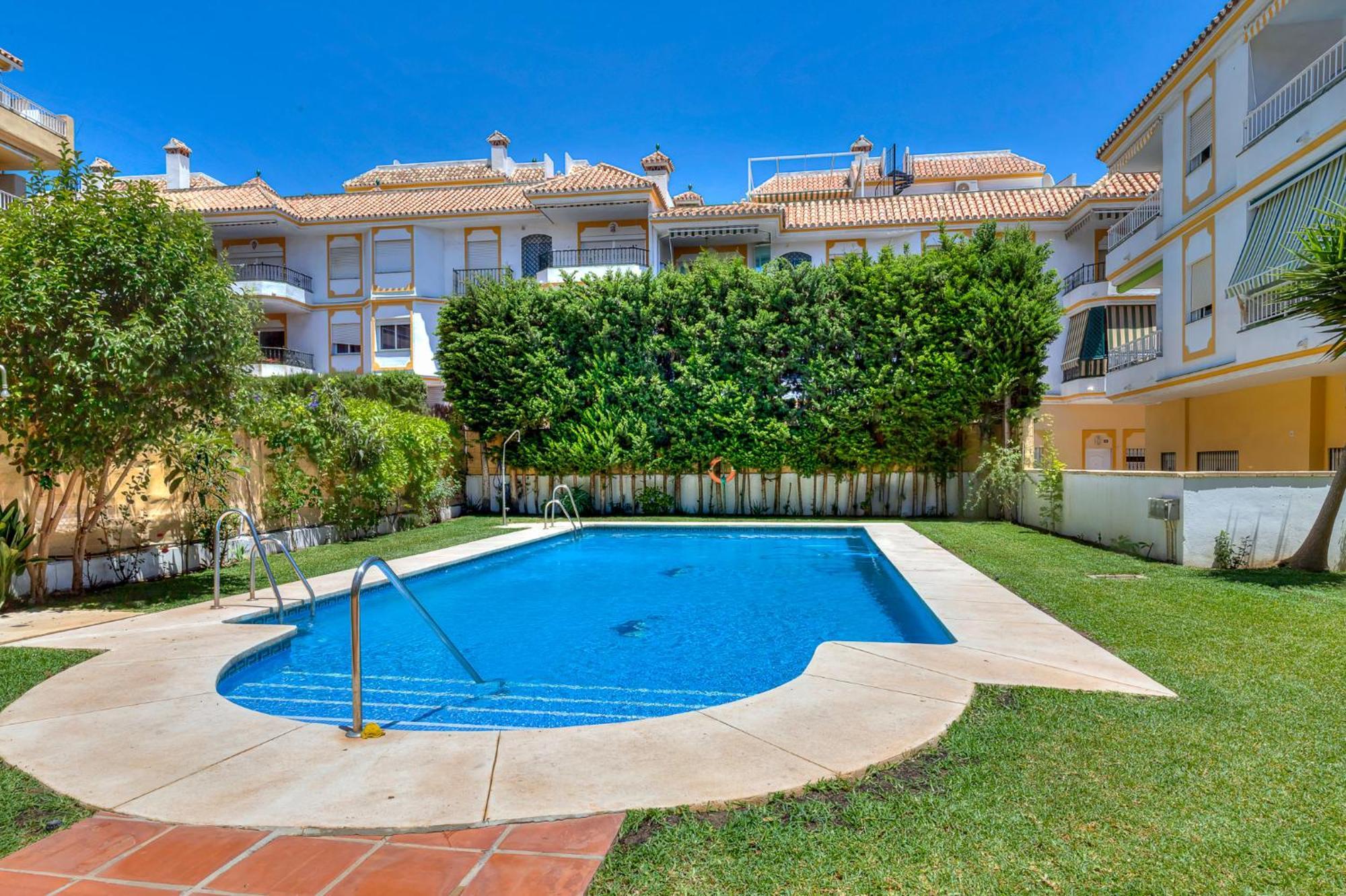 Coral La Cala Apartment